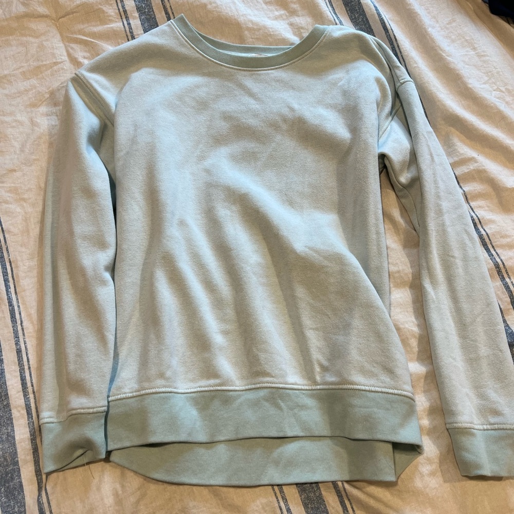 AE comfy crew neck
